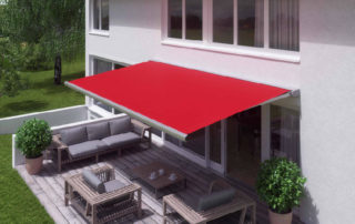 Reflexa Gelenkarmmarkise Balkoness über Terrasse montiert