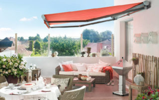 Reflexa Gelenkarmmarkise Suntigua Dachterrasse